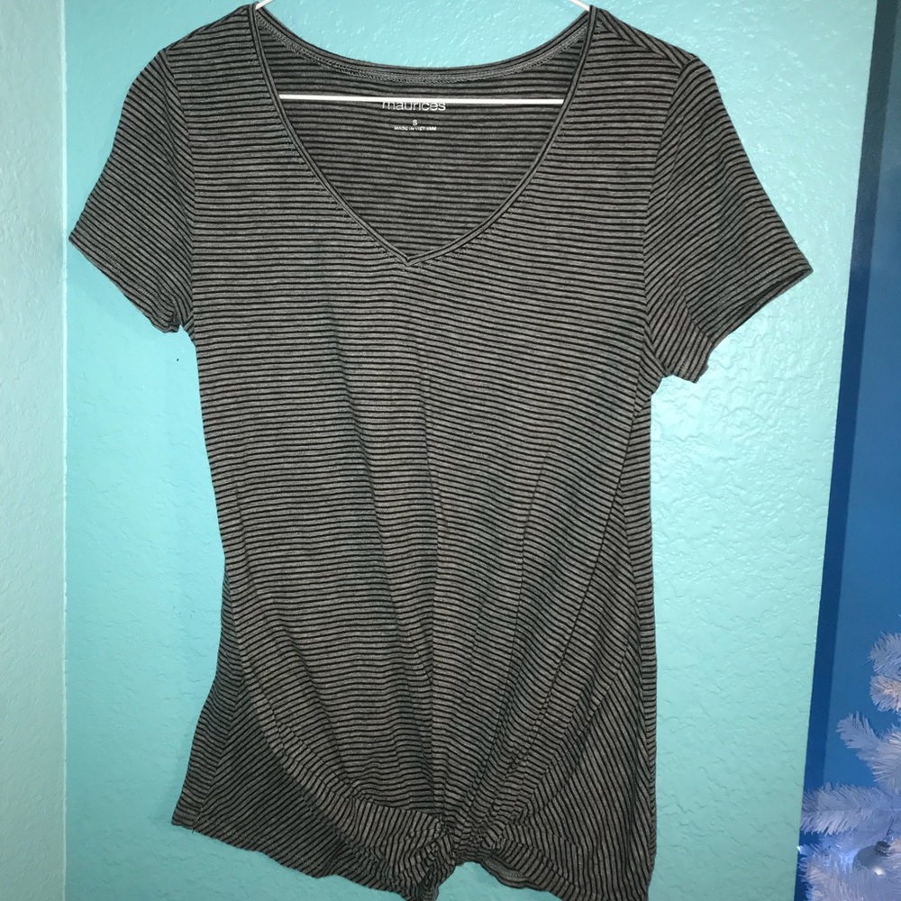 Maurice’s Knotted Front Shirt